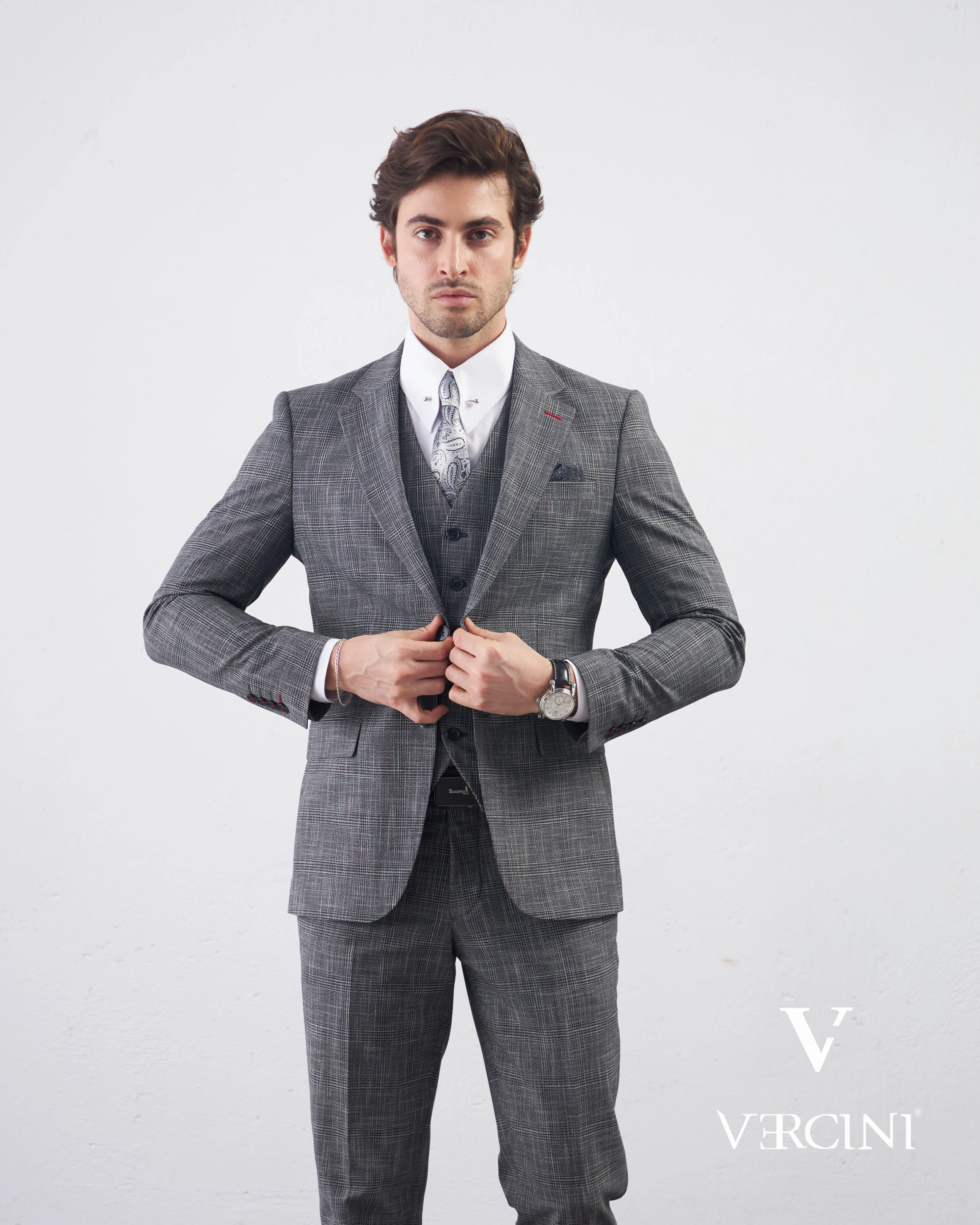 Vercini Charcoal Elegance Three-Piece Men's Suit