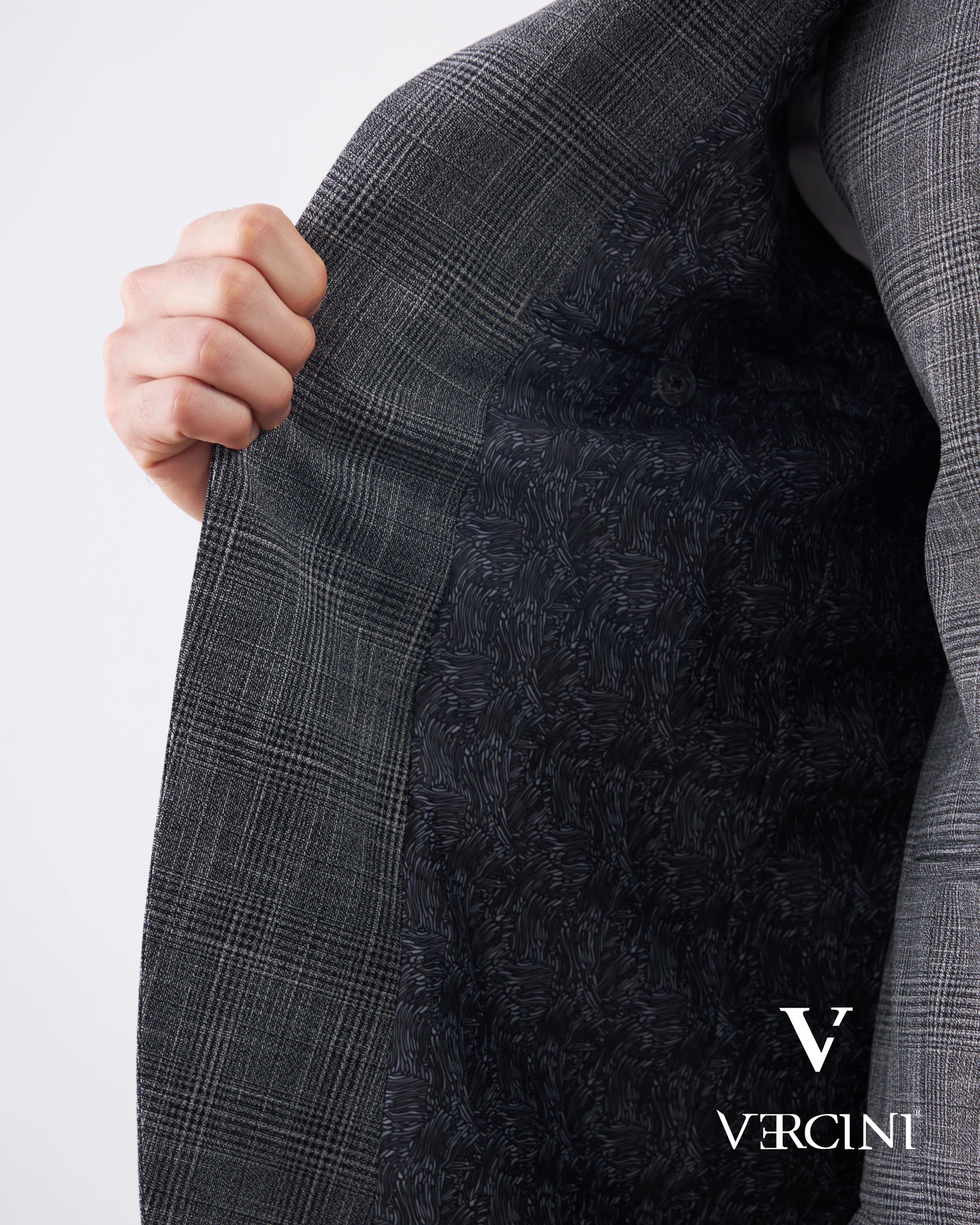 Vercini Charcoal Elegance Three-Piece Men's Suit