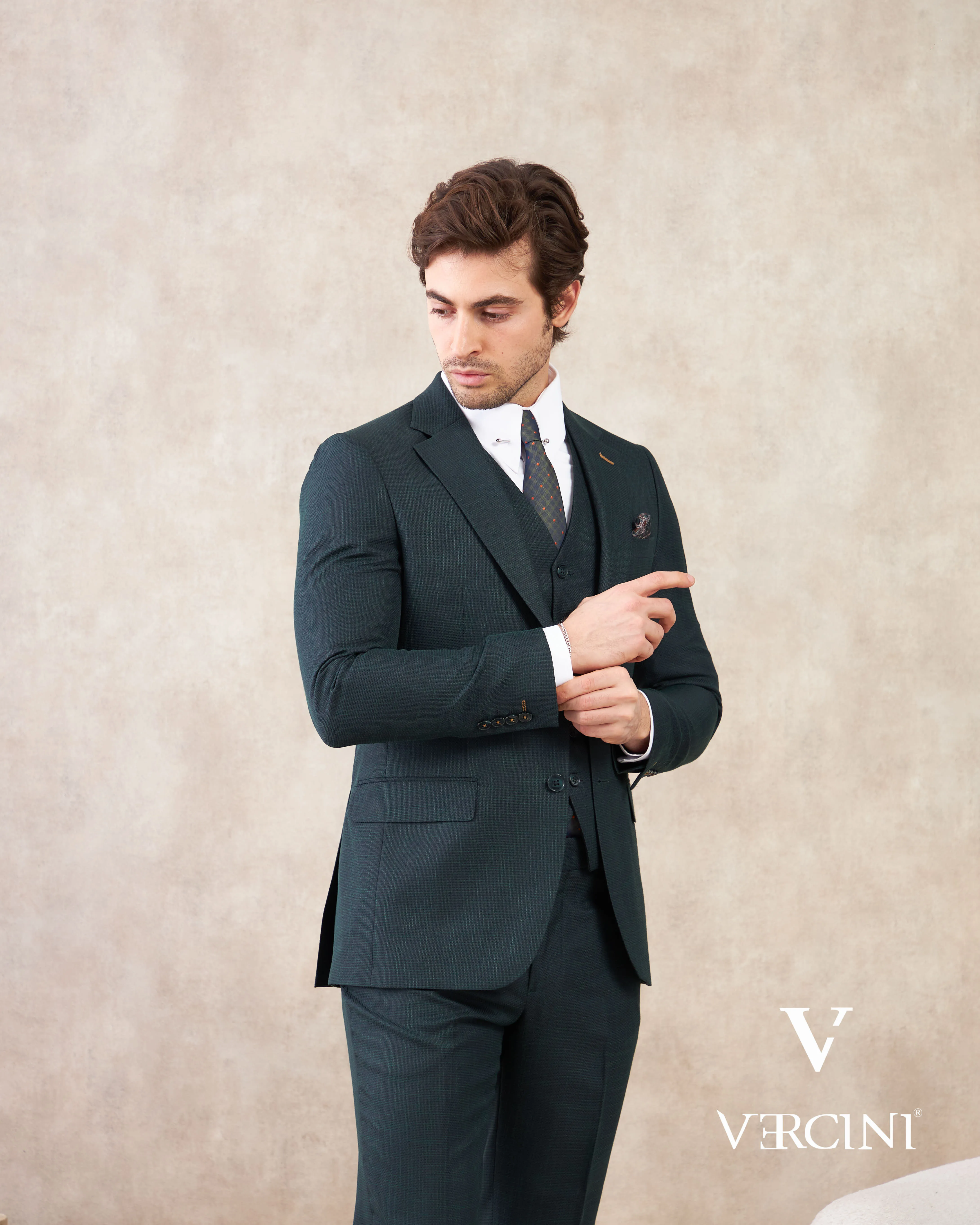 Vercini Verdant Vogue Three-Piece Men's Suit